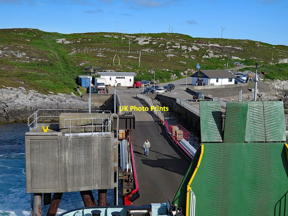 Photo 6"x4" Oban Ferry at Arinagour, Coll Arinagour c2017