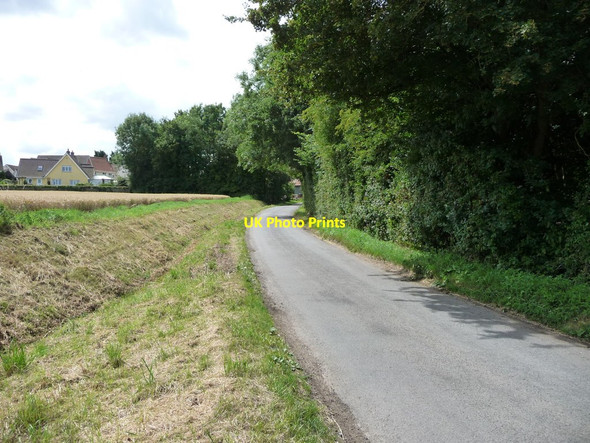 Photo 6"x4" Mellis Road entering Gislingham Gislingham c2017