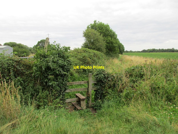 Photo 6"x4" Stile by the railway Bleasby\/SK7149 c2017