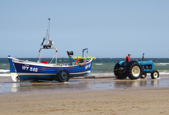 Photo 6"x4" Boat hauling - Redcar Beach Redcar\/NZ6124 c2017