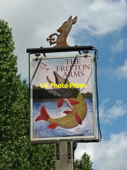 Photo 6"x4" The Fritton Arms (pub sign) Fritton\/TG4600 c2017