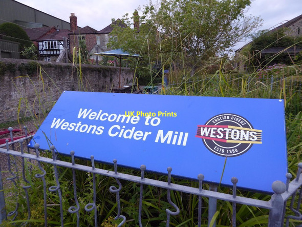 Photo 6"x4" Welcome to Westons Cider Mill Bodenham Bank c2017