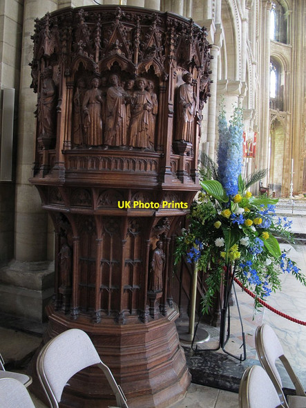 Photo 6"x4" Peterborough Cathedral: pulpit Peterborough c2016