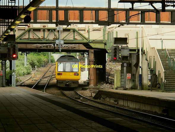 Photo 6"x4" Pacer leaving Manchester Victoria Manchester c2016