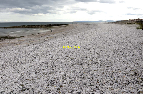 Photo 6"x4" Pebble beach in Penrhyn Bay Penrhyn Bay\/Bae-Penrhyn c2015