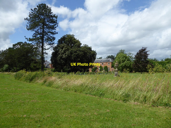 Photo 6"x4" The Mews, Croome Court Dunstall Common c2016