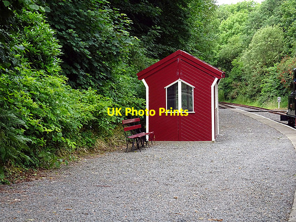 Photo 6"x4" Waiting shelter at Port Soderick Station Quine's Hill c2016