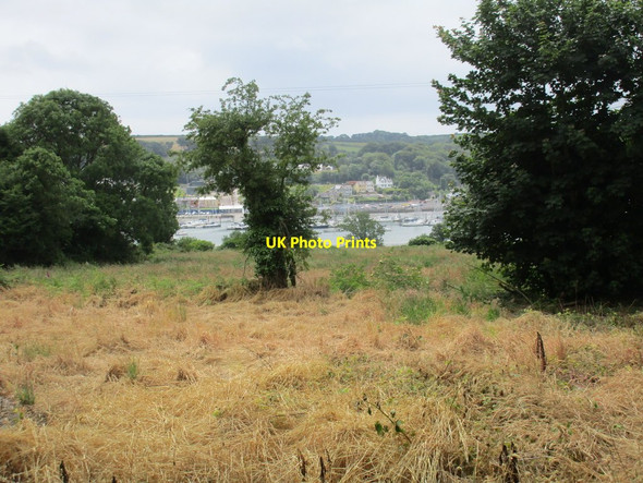 Photo 6"x4" Glimpse of Crosshaven Crosshaven c2016