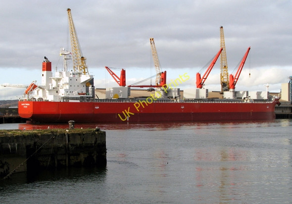 Photo 6"x4" The 'Santa Theresa' at Belfast Belfast c2009