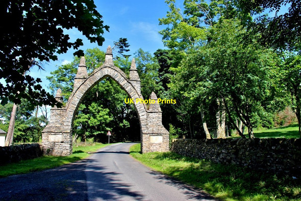 Photo 6"x4" Pyatshaw Archway Cambridge\/NT5848 c2016