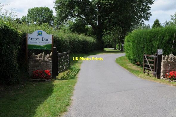 Photo 6"x4" Arrow Bank Country Holiday Park Eardisland c2016