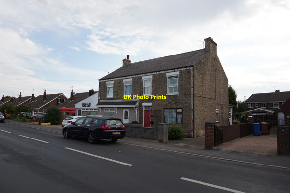Photo 6"x4" Houses on Station Road, Gilberdyke Gilberdyke c2016