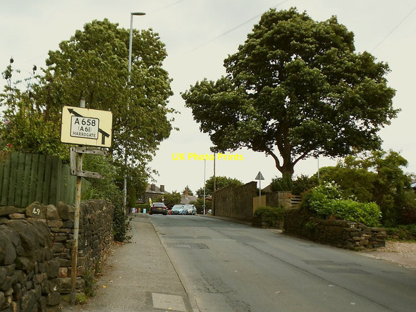 Photo 6"x4" Pre-Worboys road sign, Green Lane, Yeadon Yeadon c2016