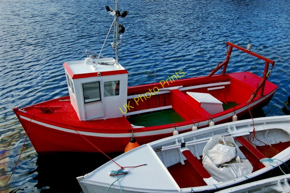 Photo 6"x4" Bunbeg Harbour Road - Fishing boats Carrickfin c2008