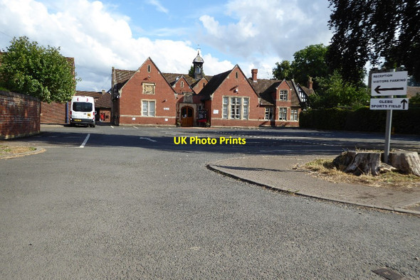 Photo 6"x4" Hanley Castle School Church End\/SO8341 c2016