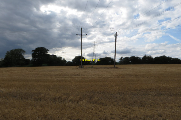 Photo 6"x4" Pylon and electric cables Gawcott c2016