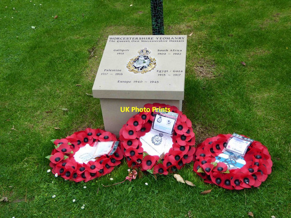 Photo 6"x4" Poppy Sculpture (2) - inscription on stone, Cripplegate Park, New Road, Worcester Worcester c2016