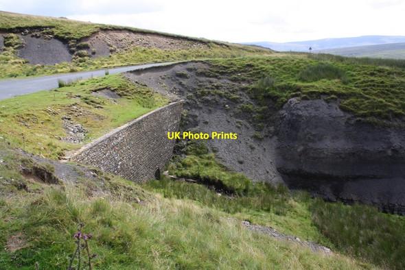 Photo 6"x4" B6270 crossing Rowantree Gill Ravenseat c2016