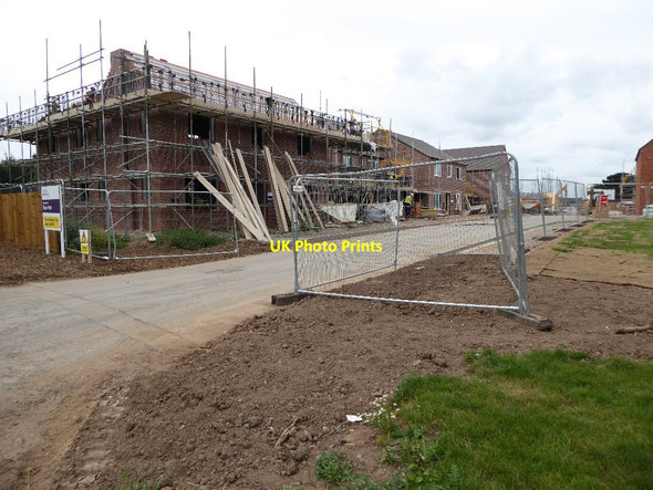 Photo 6"x4" Houses under construction Napleton c2016