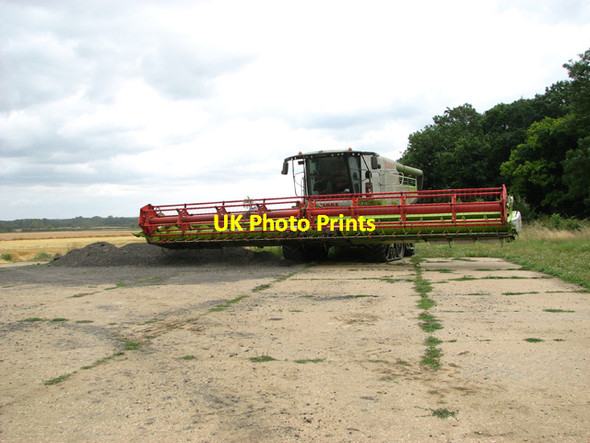 Photo 6"x4" Hardstanding at Field Barn Barton Bendish c2016