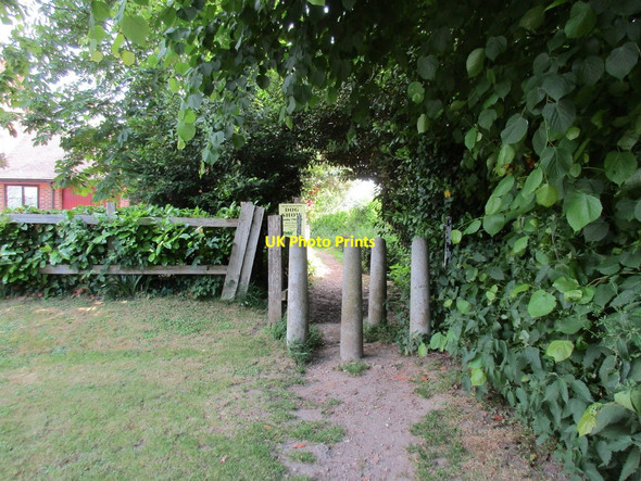 Photo 6"x4" Footpath to Ford Lane Burndell c2016