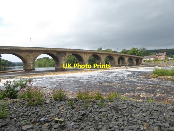 Photo 6"x4" Hexham Bridge and weir Hexham c2016