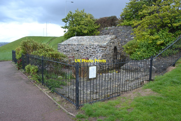 Photo 6"x4" St Trillo's Chapel Rh\u00f4s-on-Sea c2016