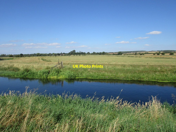 Photo 6"x4" River Idle and view towards White Houses Retford c2016