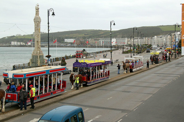 Photo 6"x4" Douglas Bay Tramway cavalcade, 2016 (2) Douglas\/SC3875 c2016