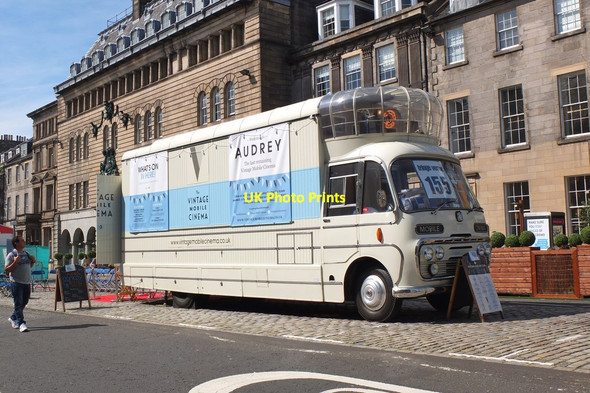Photo 6"x4" Vintage Mobile Cinema, Edinburgh Fringe Dean\/NT2474 c2016