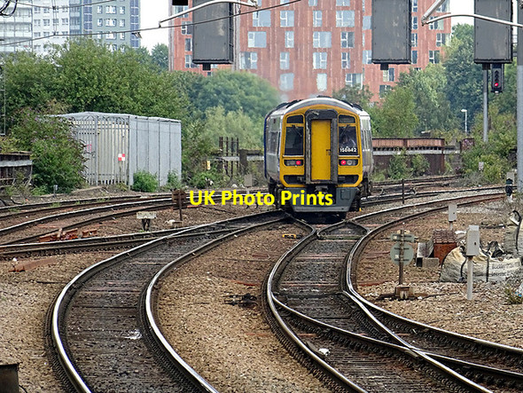 Photo 6"x4" Departing from Manchester Victoria Manchester c2016