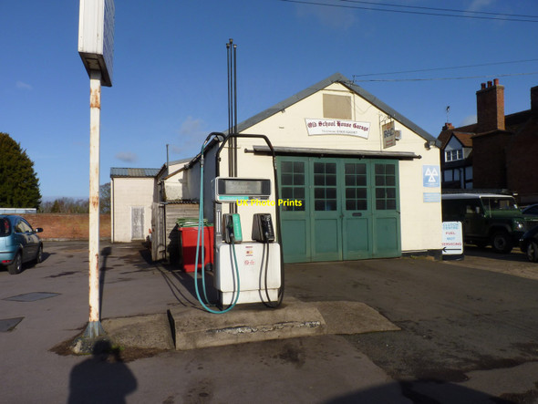 Photo 6"x4" Old School House Garage, Ombersley, Worcester Ombersley c2012