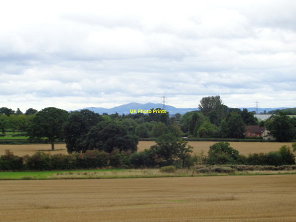 Photo 6"x4" Looking across fields from Lunnon Lane, Rushock Rushock\/SO8871 c2016
