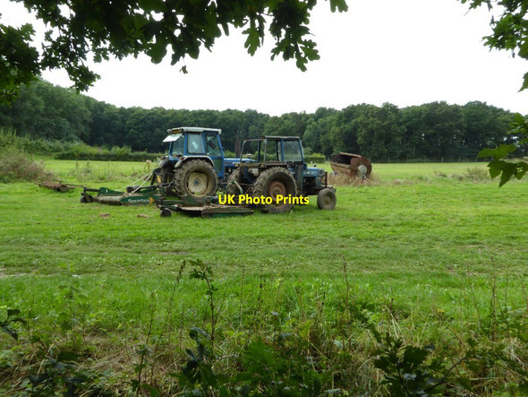 Photo 6"x4" Tractors at Buscot Buscot c2016