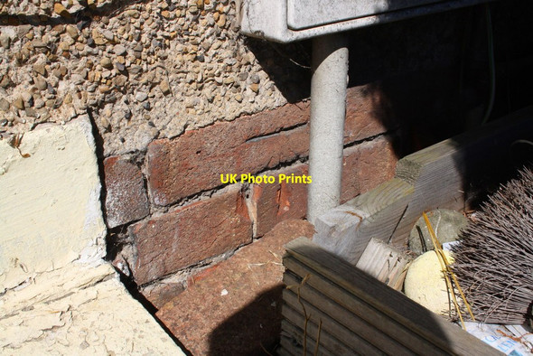 Photo 6"x4" Benchmark on #3 Potlands Leeming\/SE2989 c2016