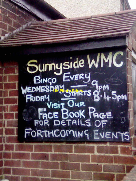 Photo 6"x4" The Sunnyside W.M.C Sign Part 1 Heanor c2016