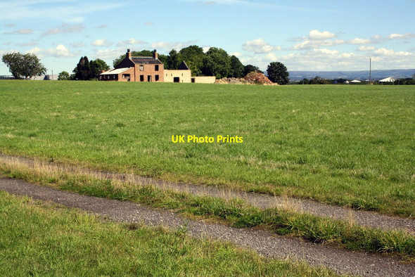 Photo 6"x4" View of Micklebrack from Back Lane Aiskew c2016