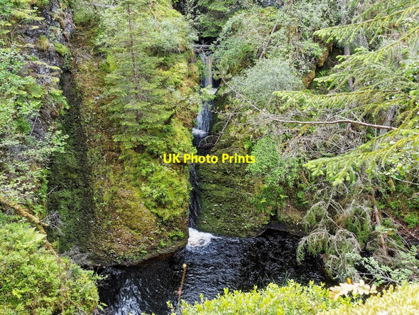 Photo 6"x4" Waterfall on the River Glass Swordale\/NH5765 c2016