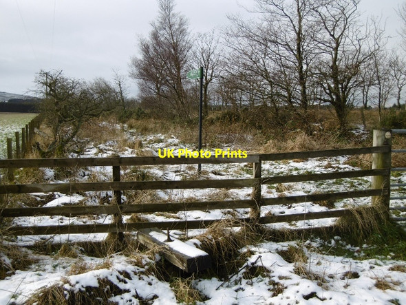 Photo 6"x4" Path sign Glenbrock c2016