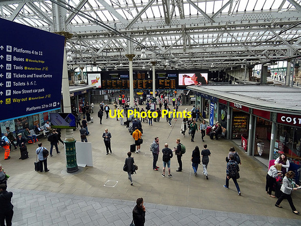 Photo 6"x4" The main concourse, Edinburgh Waverley Station Edinburgh c2016