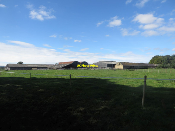 Photo 6"x4" Farm buildings at Morwick Guyzance c2016
