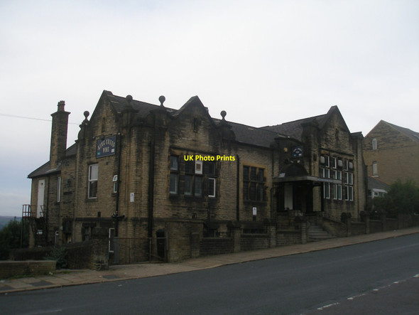 Photo 6"x4" King Cross WMC, Warley Road Sowerby Bridge c2016