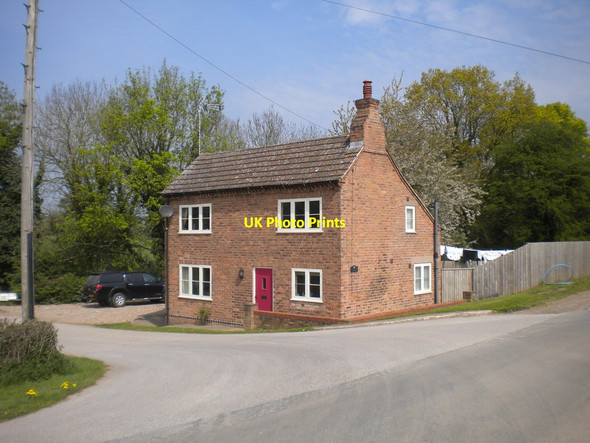 Photo 6"x4" Grange Cottage, south west of Halam Halam c2016