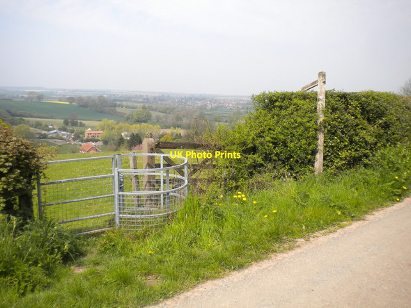 Photo 6"x4" Gate west of Little Turncroft Farm Edingley c2016