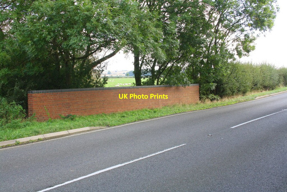 Photo 6"x4" NE parapet of Burton Bridge, Melton Road Burton Lazars c2016
