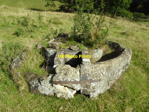 Photo 6"x4" Drinking trough Linley Green c2016