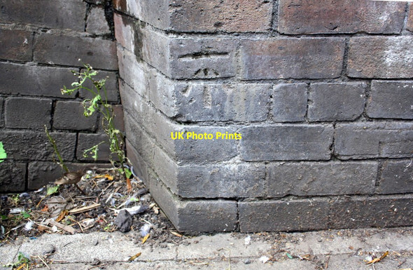 Photo 6"x4" Benchmark on Railway Bridge DSN1\/1 Darlington c2016