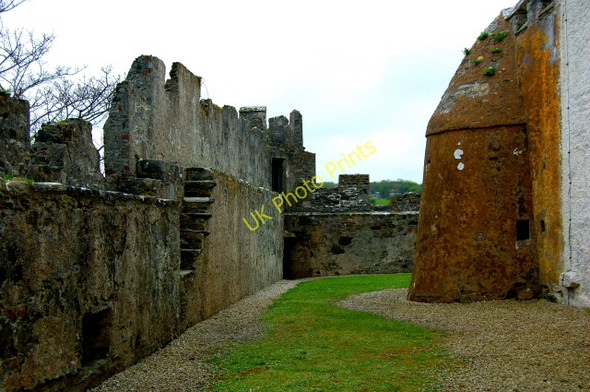 Photo 6"x4" Doe Castle - Interior view of  NW castle wall Creeslough c2008