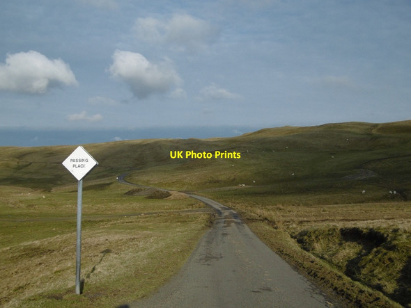 Photo 6"x4" The Hill Road from Roberton Wester Essenside c2016