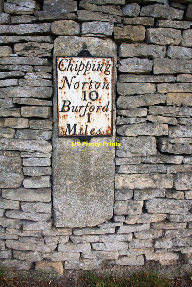 Photo 6"x4" Milestone embedded in wall beside A361 Burford\/SP2512 c2016